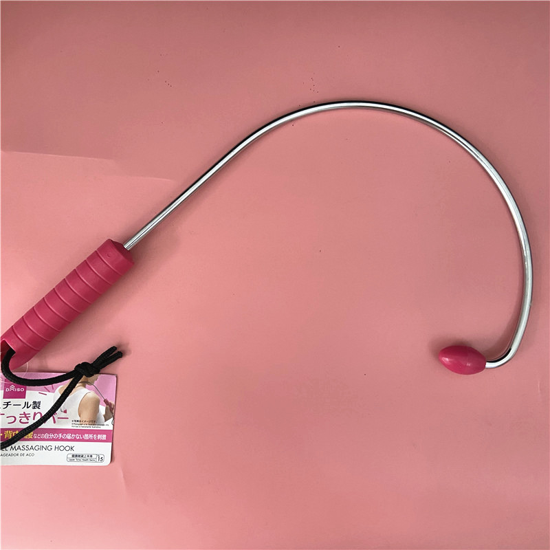 DAISO Japan Tatsu shoulder massage hammer bending radian back hammer