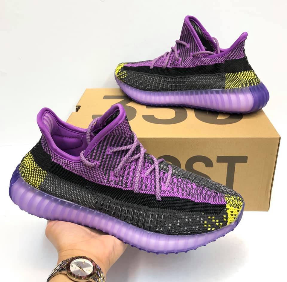 purple men's running shoes