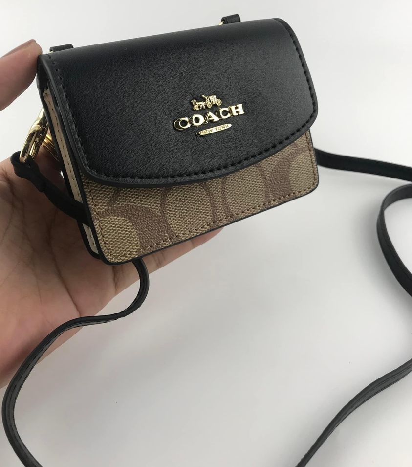 COACH FLAP CARD CASE ON LANYARD IN COLORBLOCK SIGNATURE CANVAS | Lazada PH