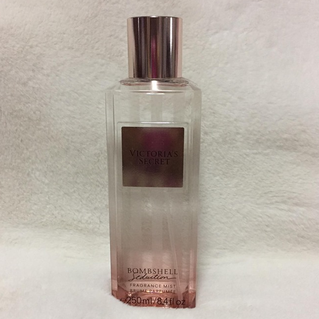 Bombshell Seduction VICTORIAS SECRET Fragrance Mist 250ml, Body Lotion 250ml  (1pc)