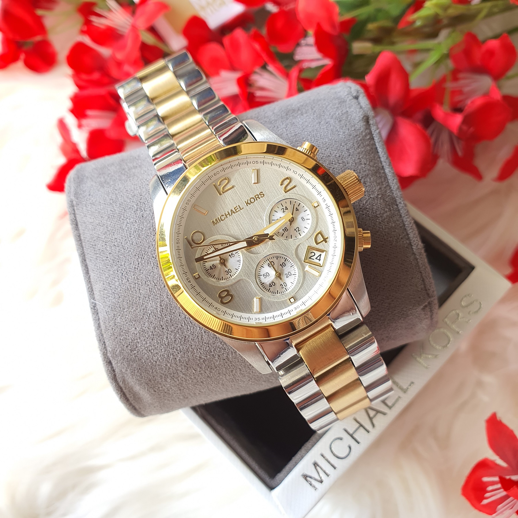 Michael Kors Women's Silver Gold Two Tone Chronograph Watch | Lazada PH