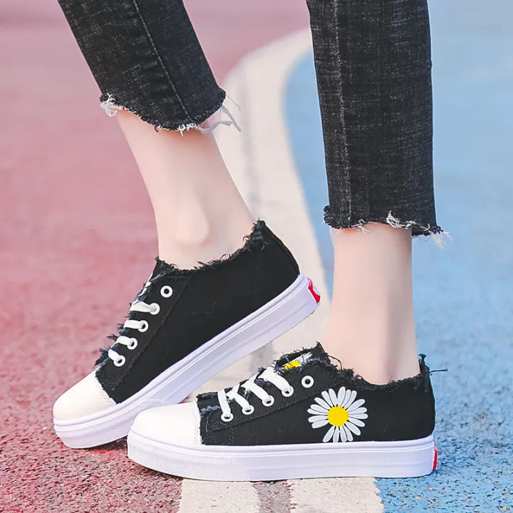 trendy shoes womens 2019