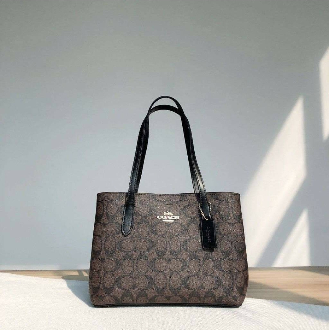 coach signature avenue carryall