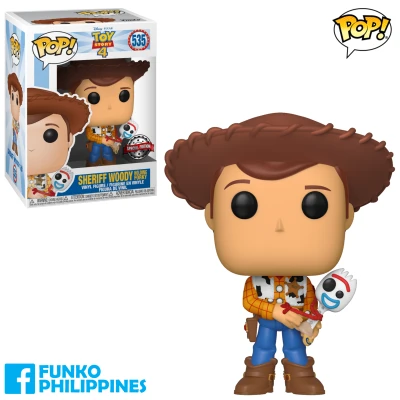 Funko Disney : Toy Story 4 - Woody Holding Forky with Boss Protector (IE)