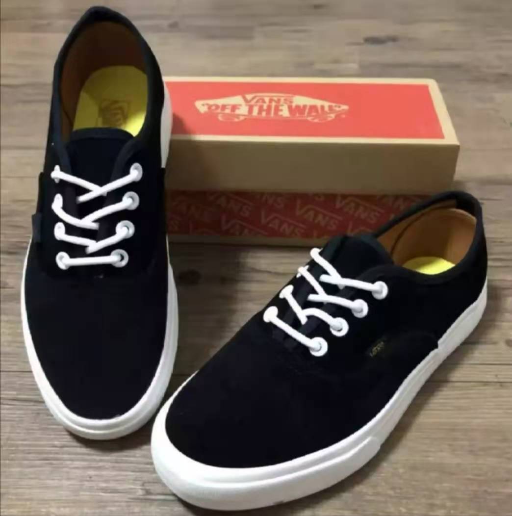 Vans of the Wall Low Cut Gamusa Shoes 