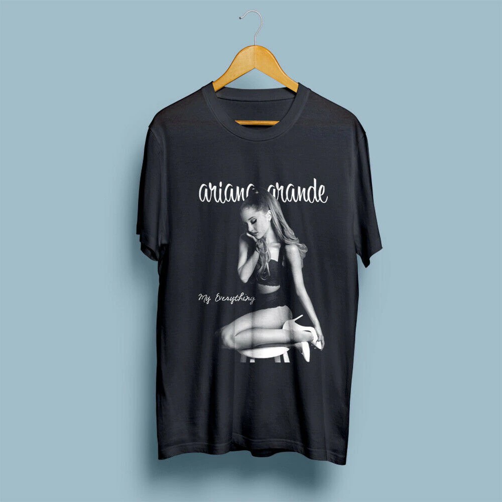 Ariana Grande Men's T-Shirt