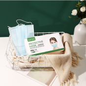 Lvta Disposable Mask 50PCS Face Mask Breathable Anti-Fog Non-Woven 3PLY Protection Filtration Sterile Cover mouth Mask