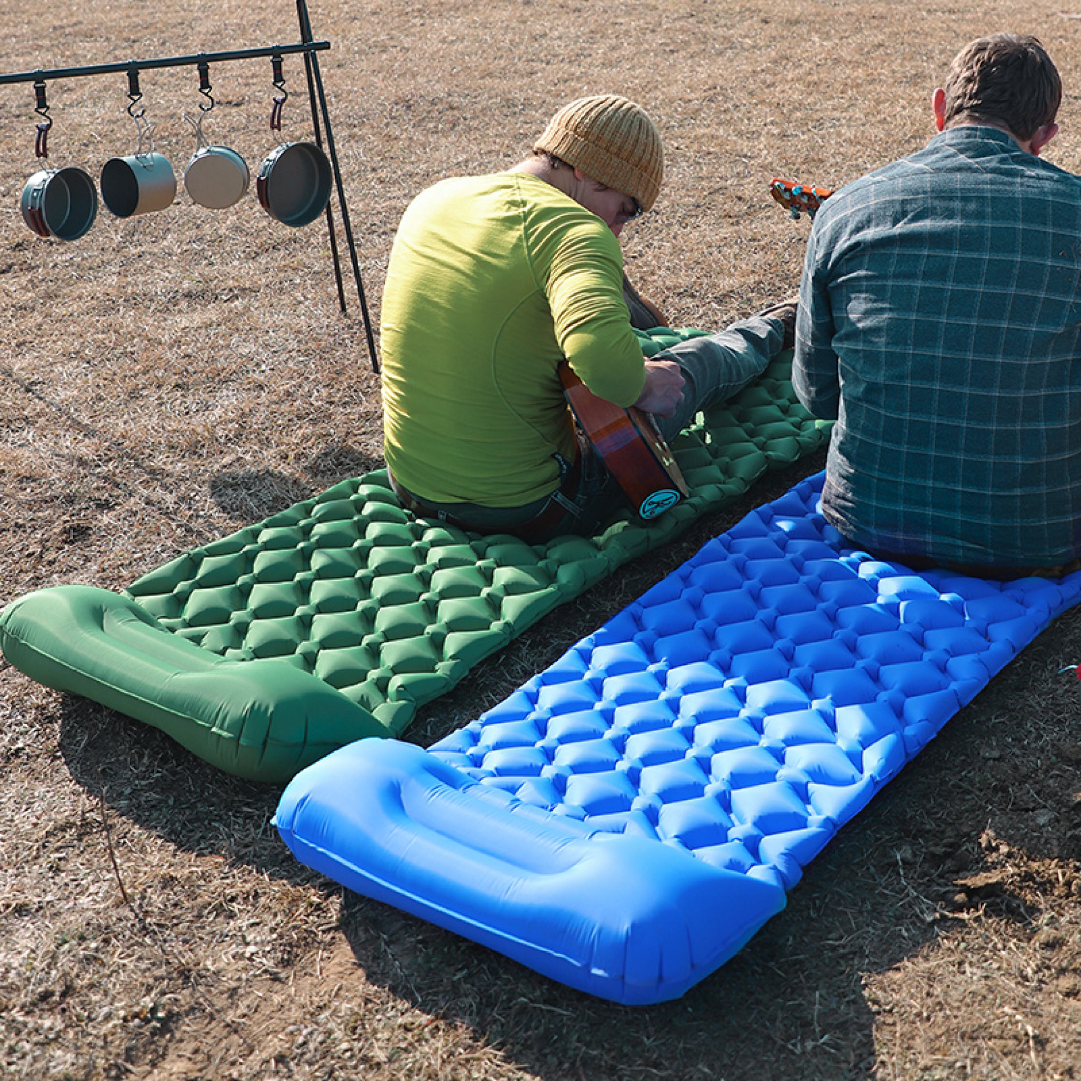 Air Mattresses Portable Inflatable Bed with Pillow Folding Camping Bed