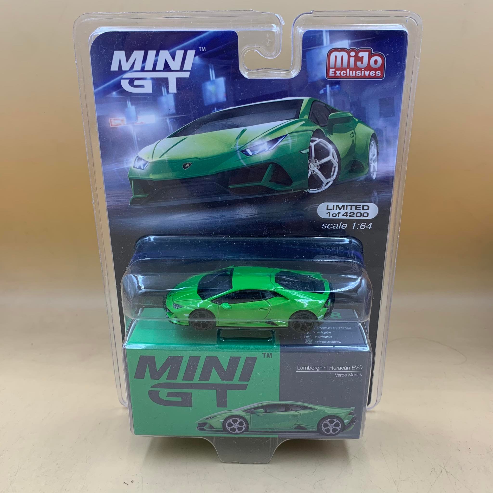 Mini GT CHASE 1/64 Scale Lamborghini Huracán EVO Verde Mantis Die 