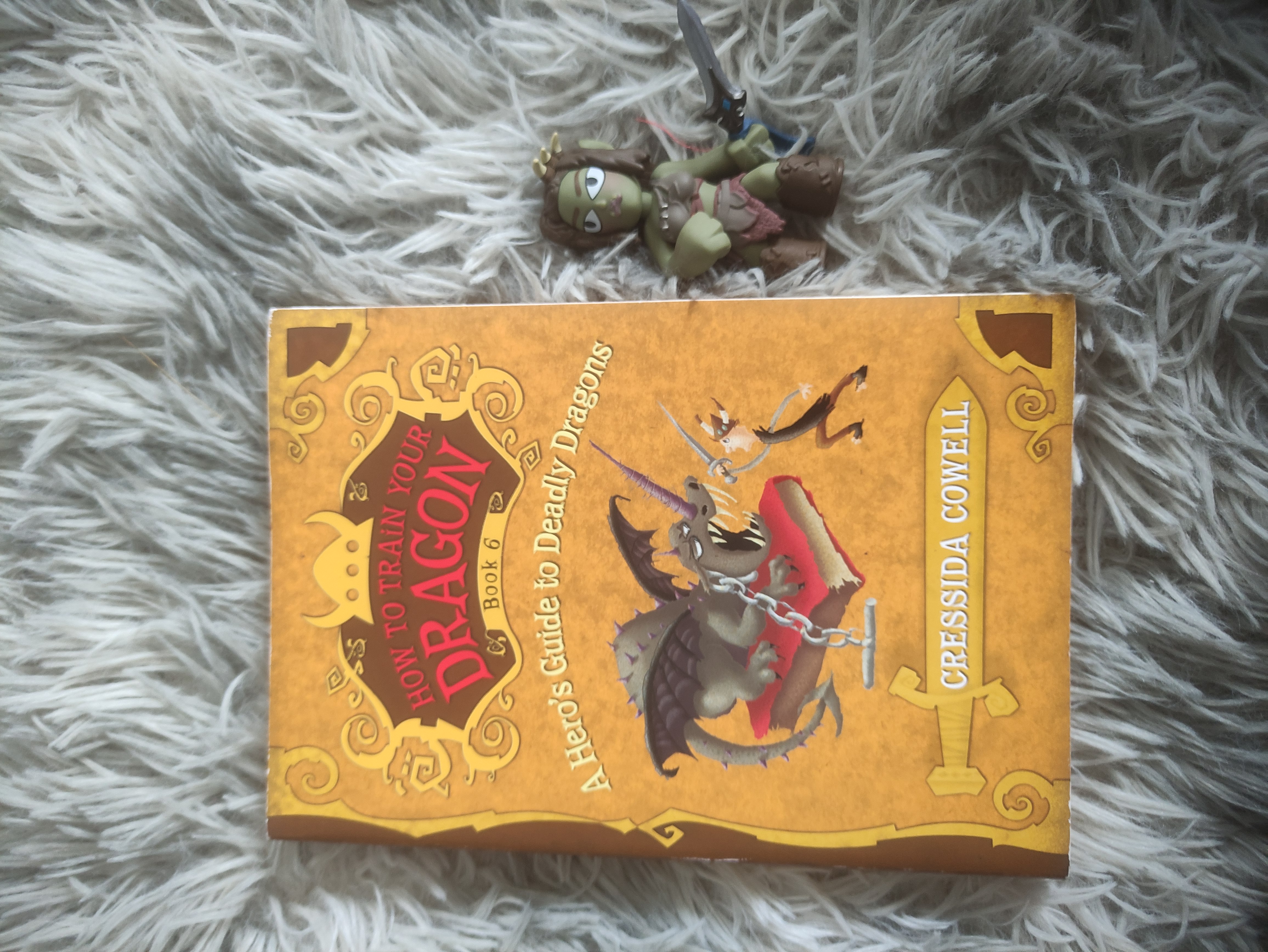 Lazada　Book　Train　Your　Hero's　to　Dragon　Dragons)　(A　PH　Guide　Deadly　How　to