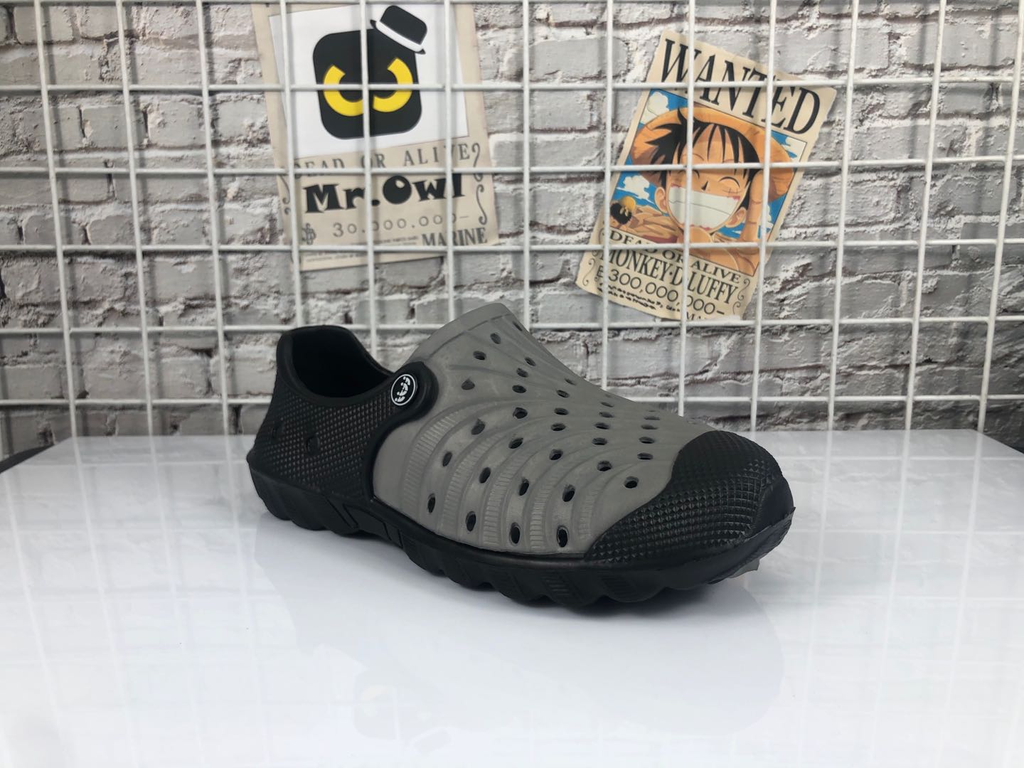 thick heel crocs