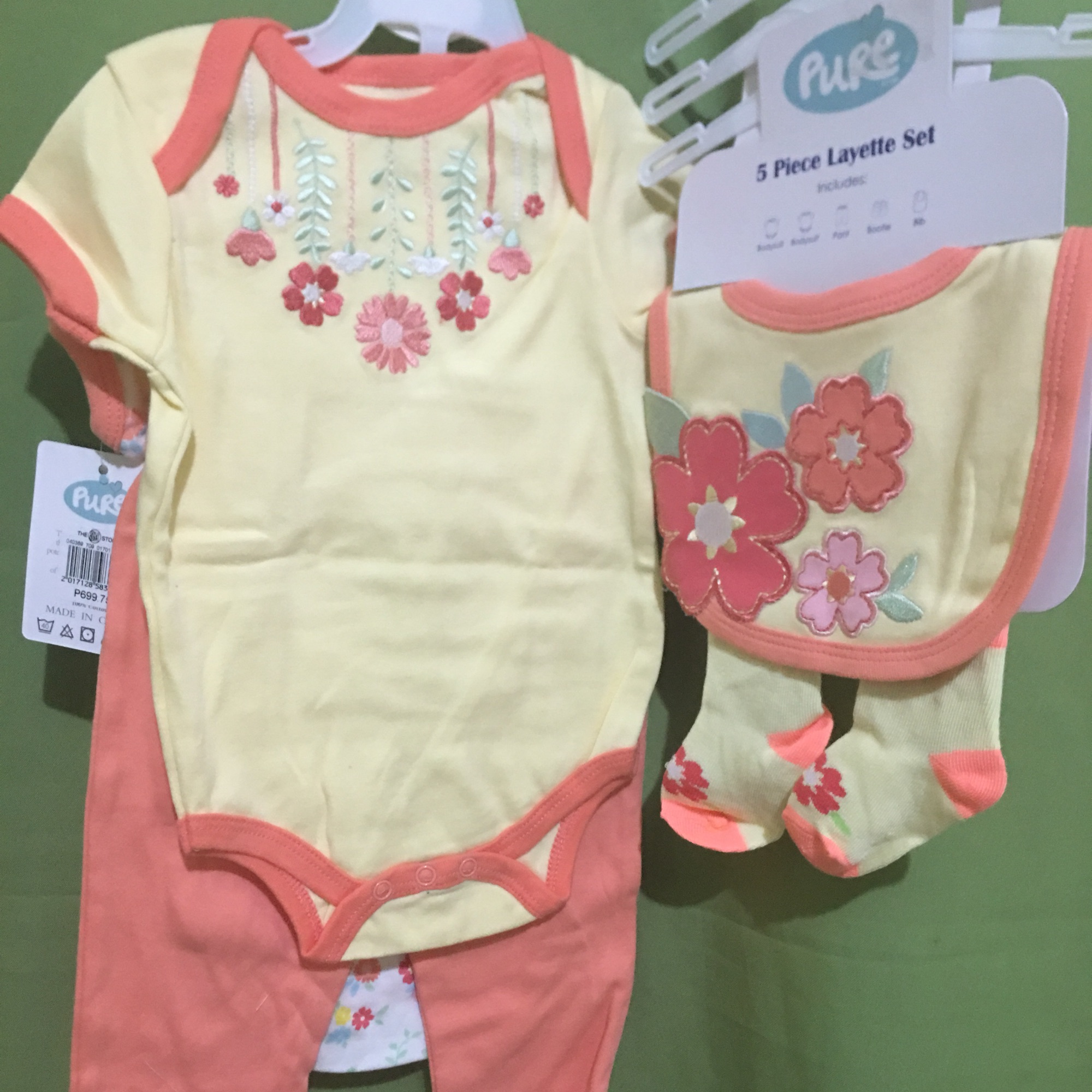 baby girl bodysuit set