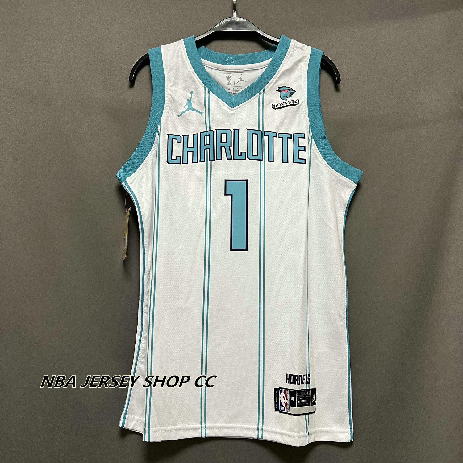 Nike Boys' Charlotte Hornets LaMelo Ball #1 City Edition Swingman