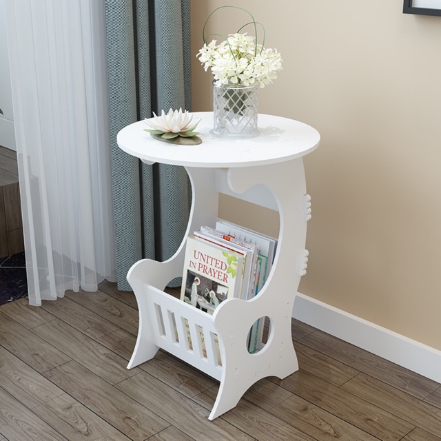 small round table bedroom