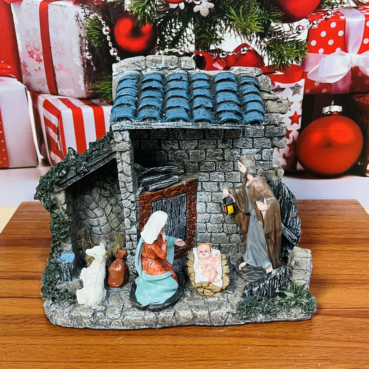 Nordic Furniture Jesus Christ Birth Scene Figurine Christmas Decoration With Multi Color LED