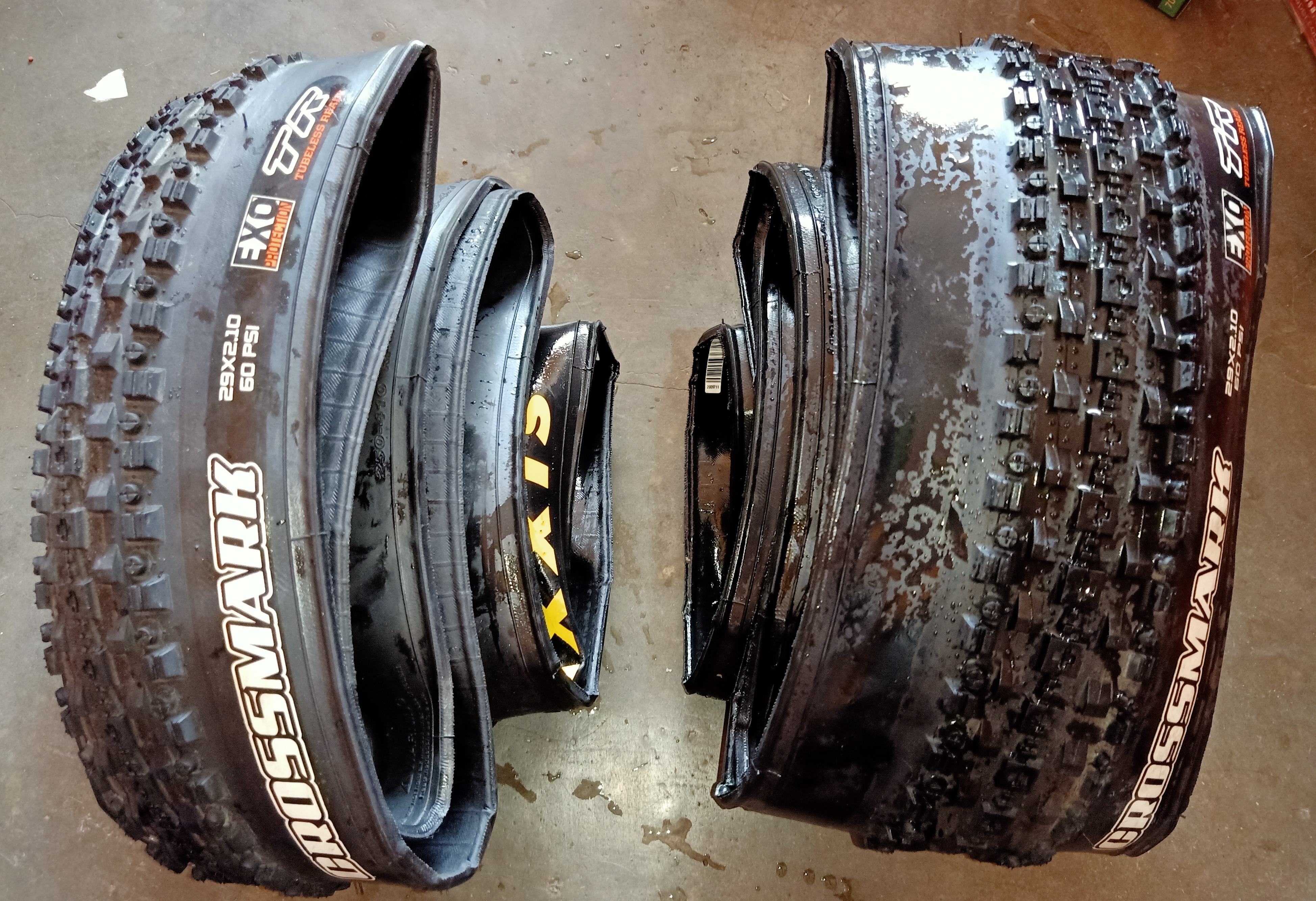 maxxis crossmark 29 tubeless ready