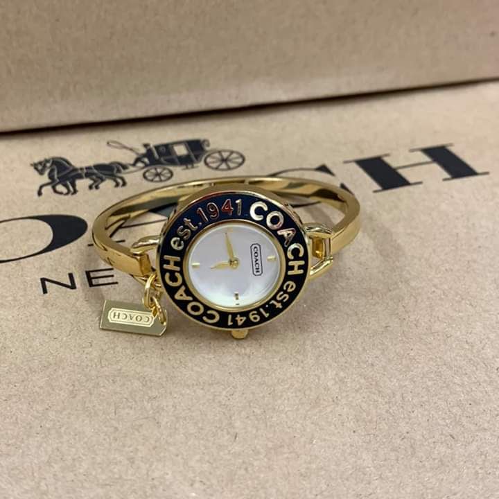 COACH BANGLE WATCH FOR WOMAN BATTERY OPERATED by miras collection