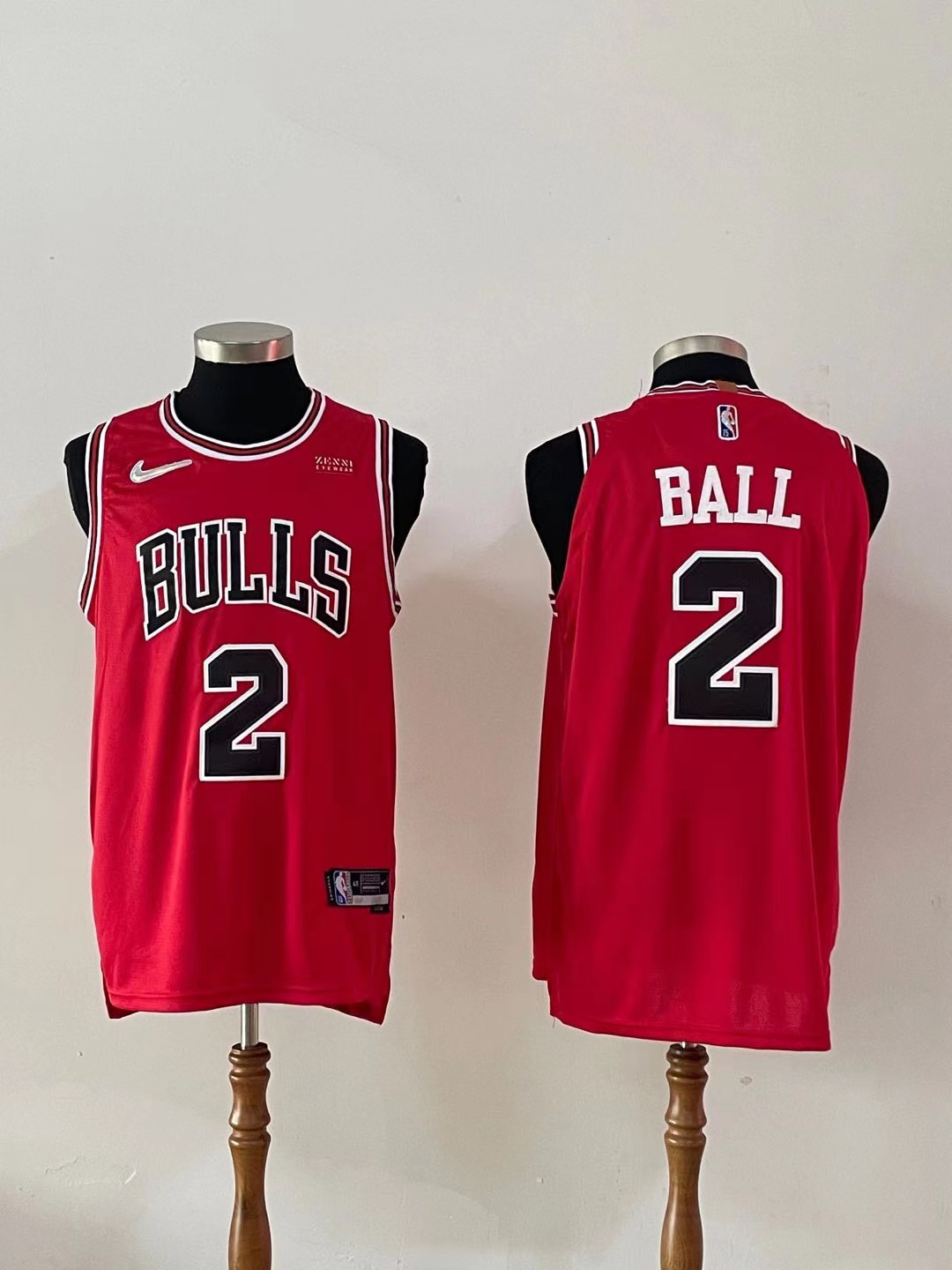 Lonzo Ball Chicago Bulls Nike Unisex Swingman Jersey - Association Edition  - Red