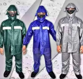 stores that sell rain jackets