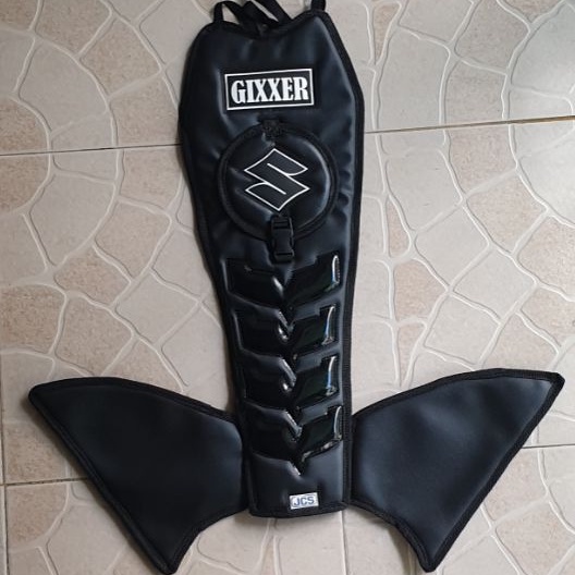 gixxer tank cover