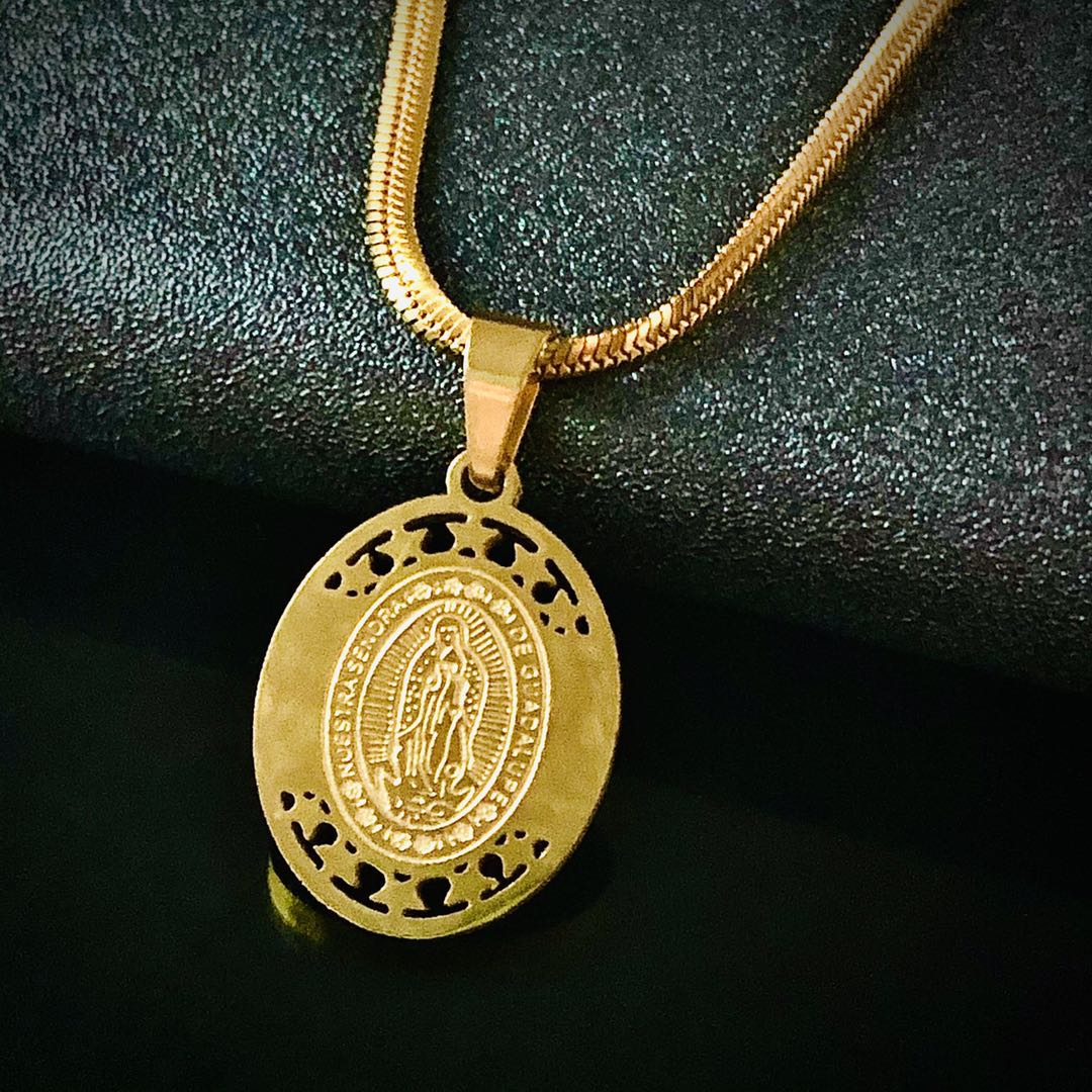 18k Saudi Gold Necklace for Women 