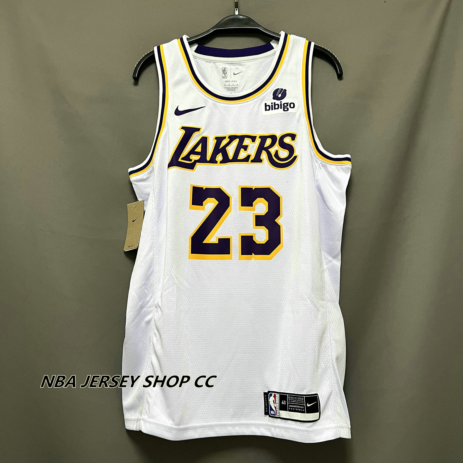 High Quality】2023-24 Men's New Original Los Angeles Lakers #23 LeBron James  Jersey Association Edition White Swingman Heat-pressed