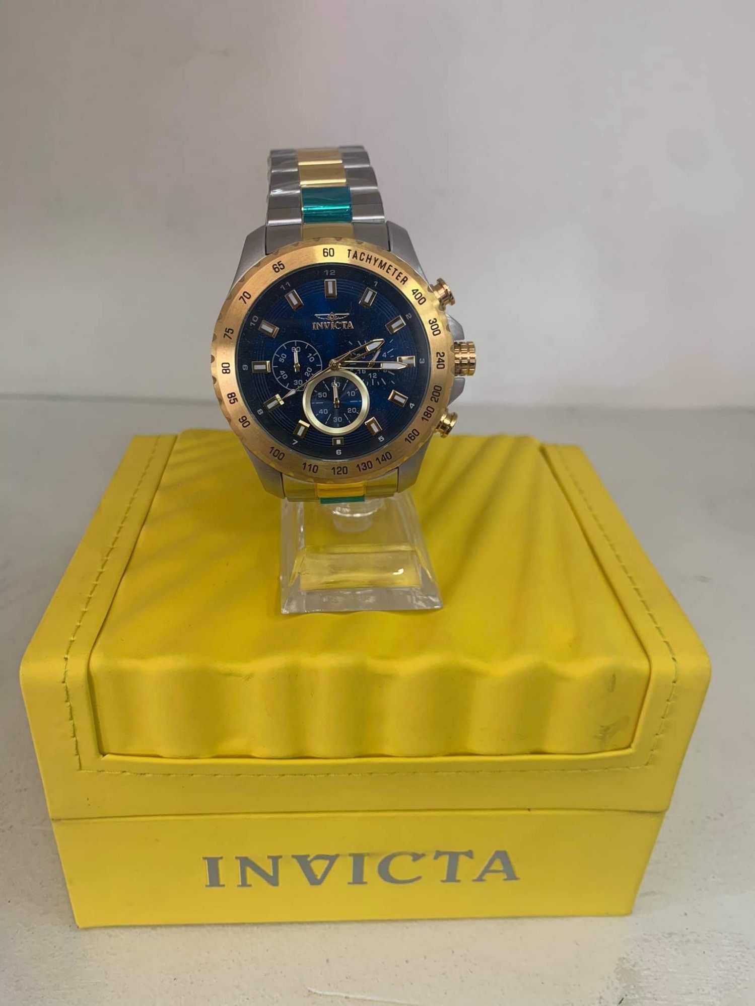 invicta 24214