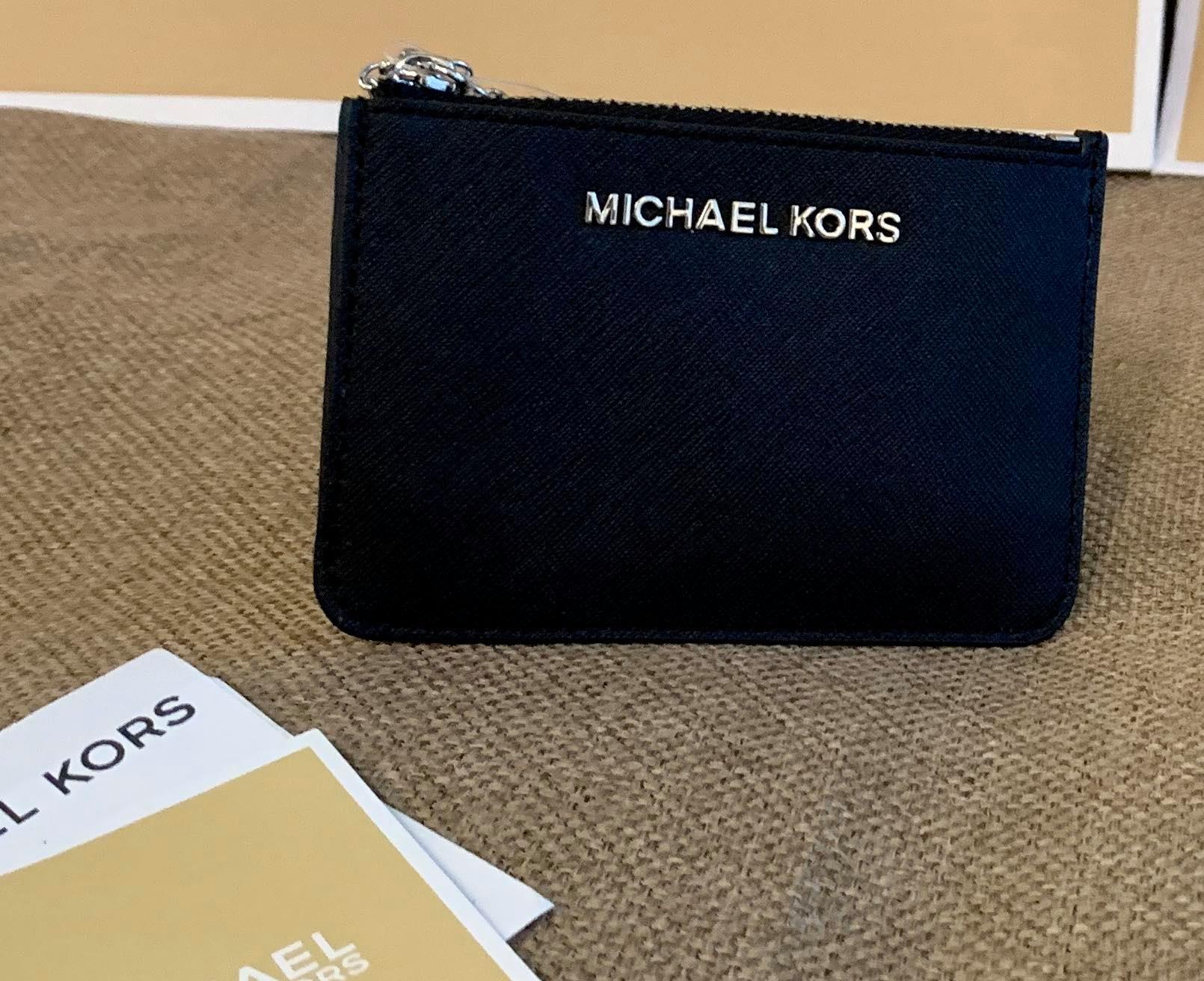 michael kors coin pouch with id