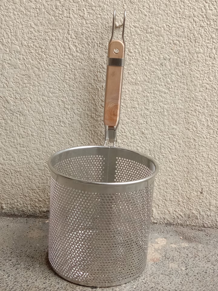 MULTI PURPOSE PURE STAINLESS DEEP STRAINER BASKET PASTA NOODLES