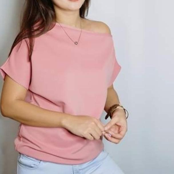 one side off shoulder top