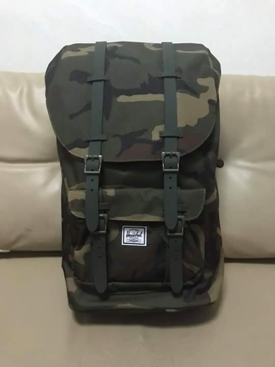 herschel supply laptop backpack