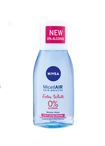 nivea extra white cleanser