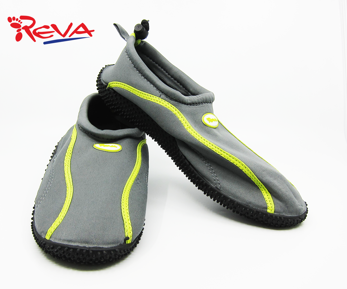 reva rubber shoes