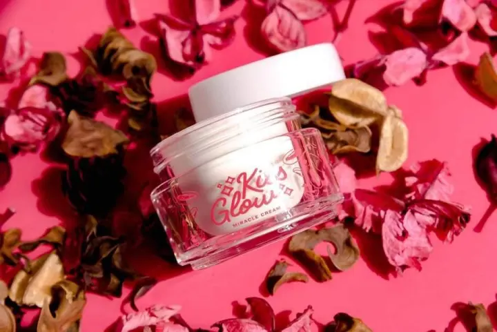 kiss glow miracle cream