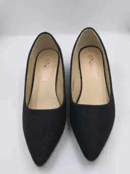 ladies black work shoes
