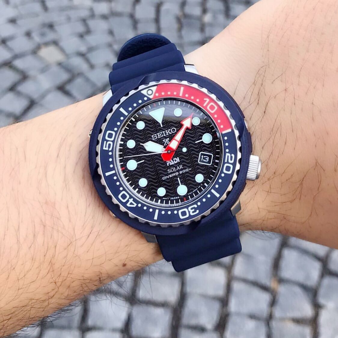 seiko solar tuna sne499