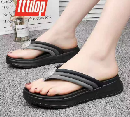 fttilop slippers price