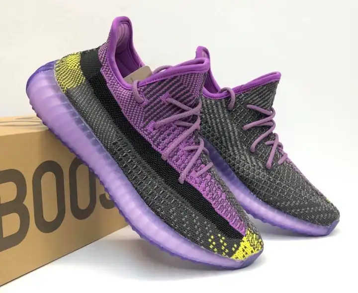 yeezy 350 v2 yeshaya purple