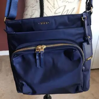 tumi shoulder bag price