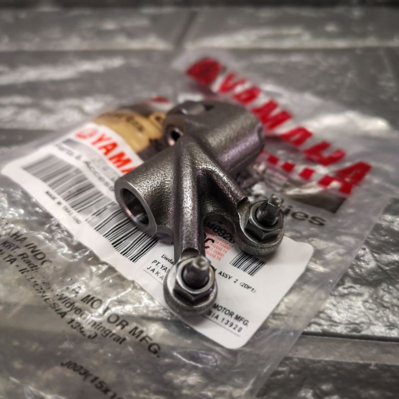 Yamaha Genuine Valve Rocker Arm Assy Intake/Exhaust (Aerox/Nmax V1 V2
