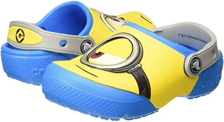 minion crocs