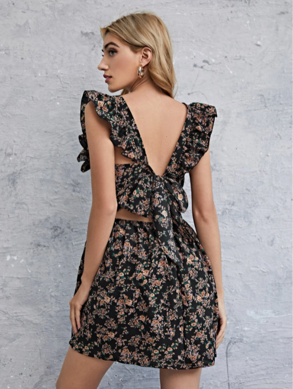 SHEIN Square Neck Ruffle Trim Floral 