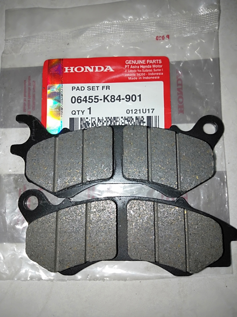 ORIGINAL HONDA FRONT BRAKE PAD FOR ADV150 / PCX 150 / CRF 150 (06455-K84-901  or 06455-K84-902) | Lazada PH