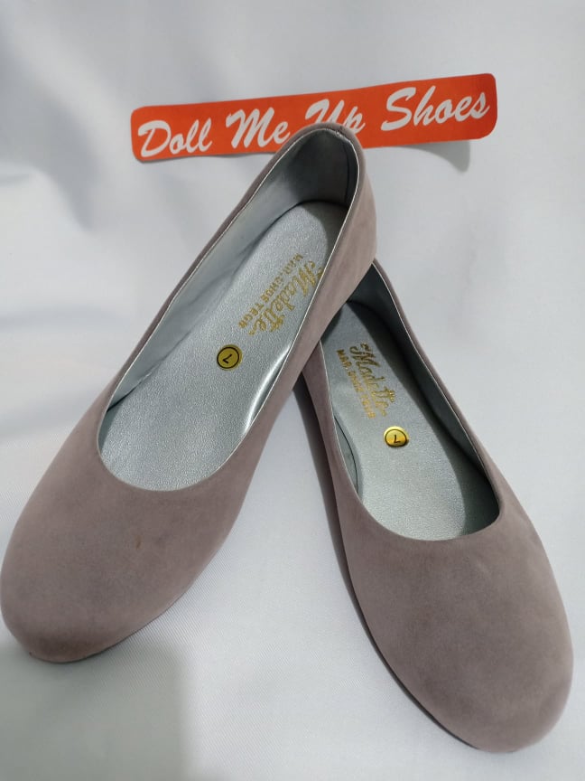 simply shoes near me