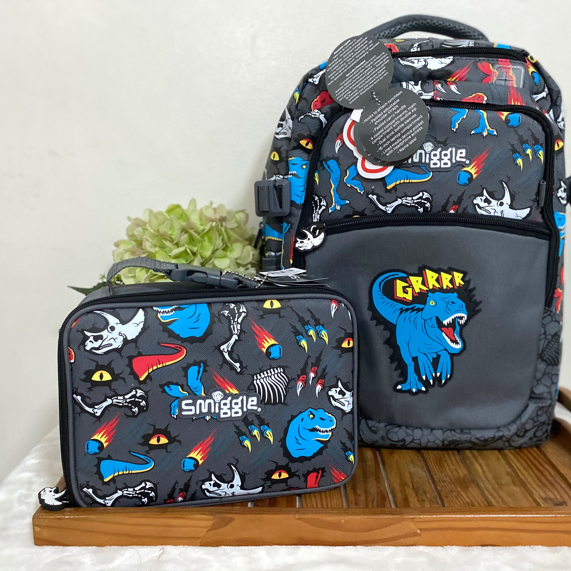 smiggle explore attach backpack