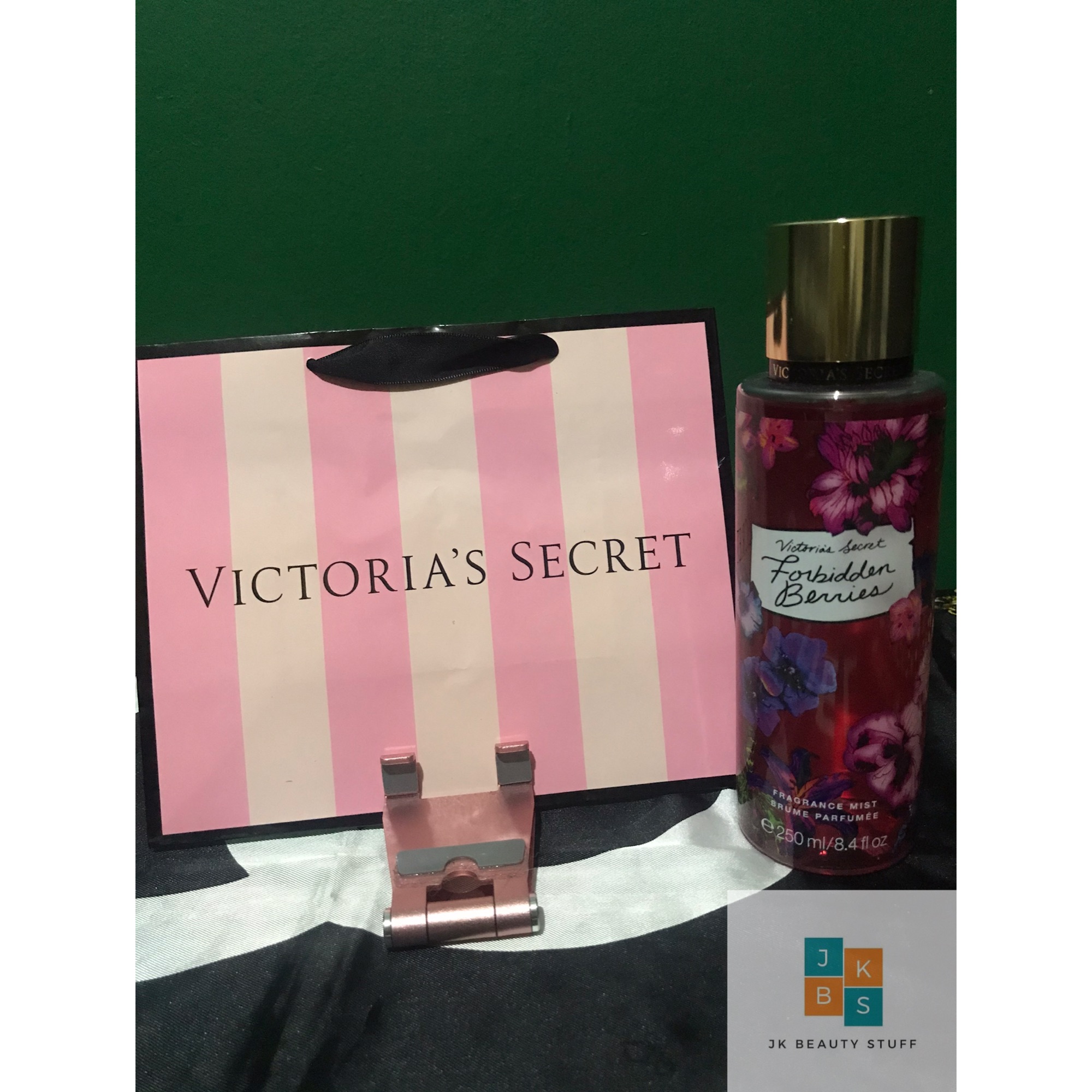 victoria secret forbidden berries review