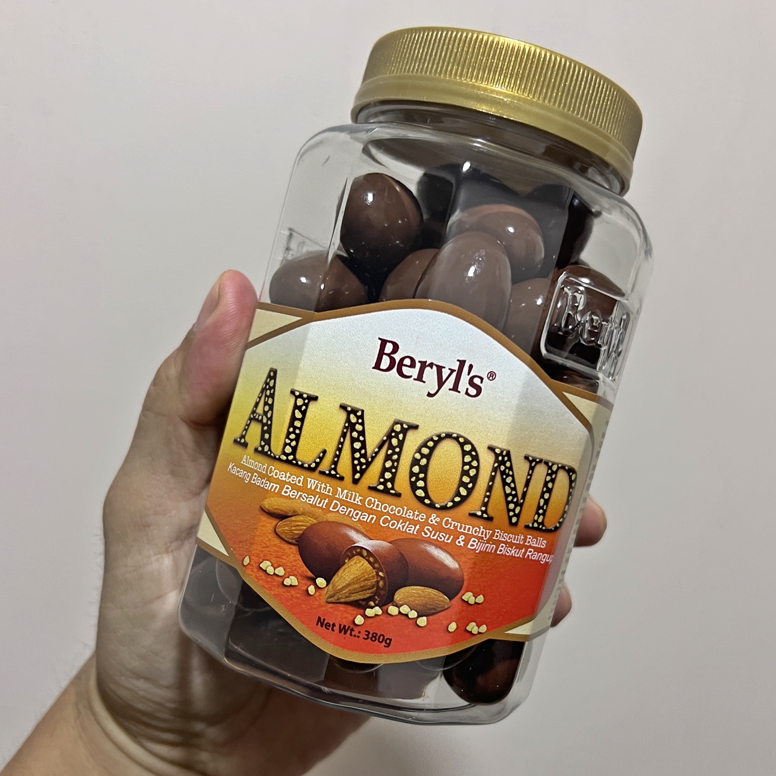 Beryl S Almond Coated With Milk Chocolate Crunchy Biscuit Balls G Lazada Ph