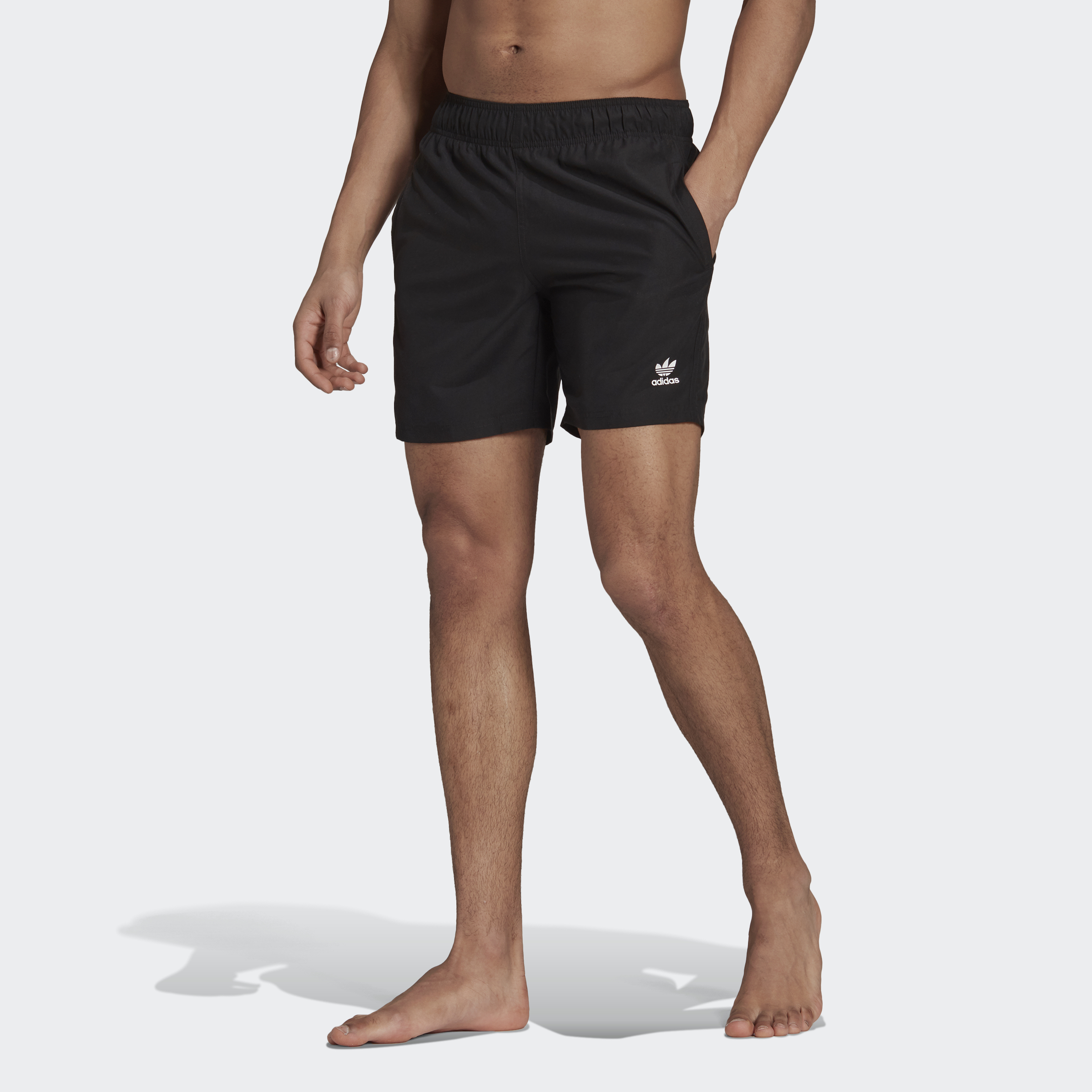 adidas ORIGINALS Quần Short Bơi Ba Lá Essentials Adicolor Nam Màu đen H35499