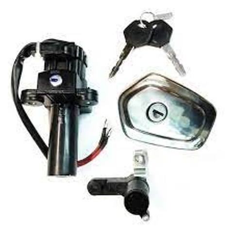 thumbnail image 2 of Marine Pro Yamaha Ignition Key Switch – 61B-82510-02-00 (2 & 4 Stroke, Dash) 2 of 5