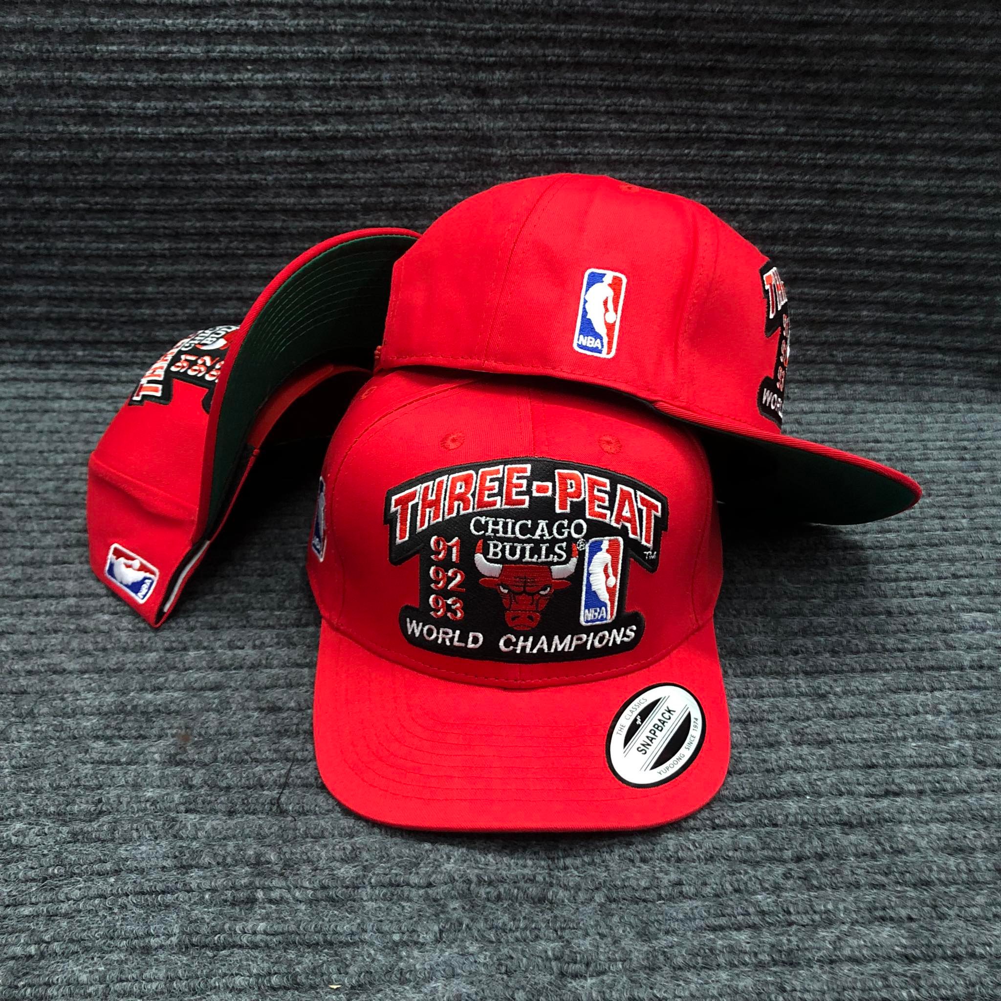 Chicago Bulls Three Peat World Champions Snapback Hat – Snap Goes